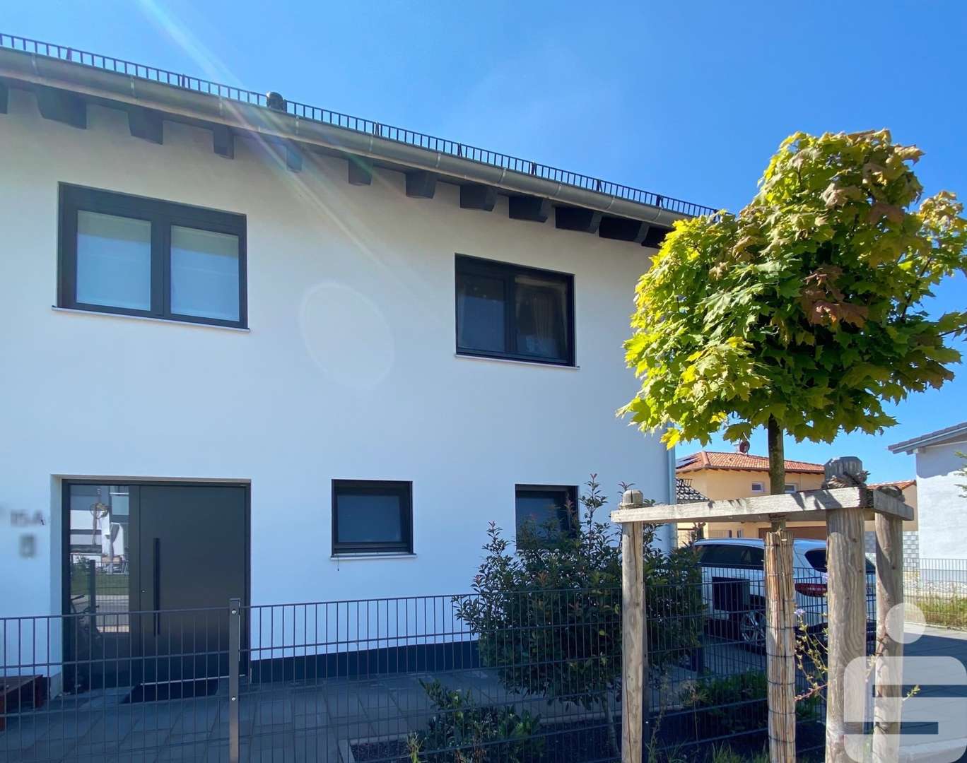 Hauseingang - Doppelhaushälfte in 84503 Altötting mit 175m² kaufen