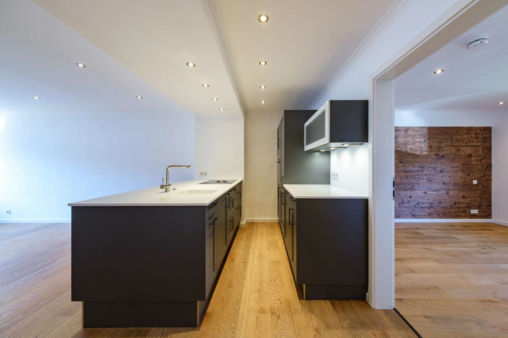 Küche Wohnung links - Etagenwohnung in 83700 Rottach-Egern mit 103m² kaufen