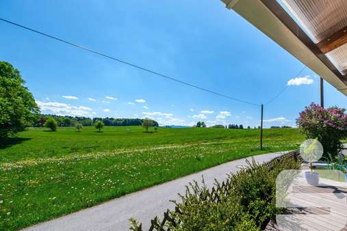 Blick - Zweifamilienhaus in 83629 Weyarn mit 140m² kaufen