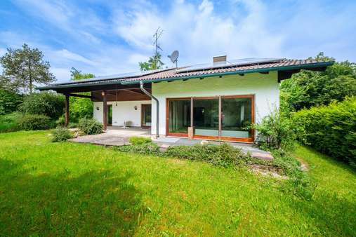 Außenansicht Außenansicht - Einfamilienhaus in 83624 Otterfing mit 180m² kaufen