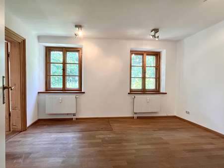 Büro/Praxisraum - Büro in 83714 Miesbach mit 25m² mieten