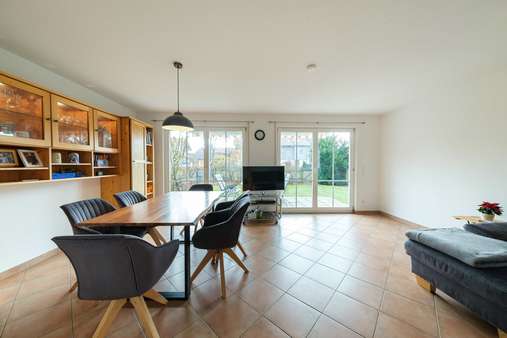 Wohnzimmer Wohnzimmer - Reiheneckhaus in 83624 Otterfing mit 125m² kaufen