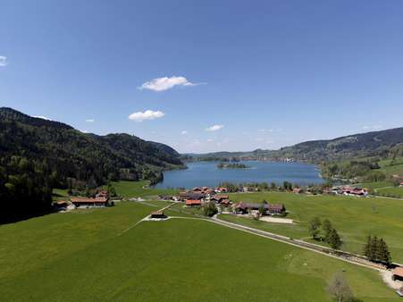 Blick Richtung See Blick Richtung See - Grundstück in 83727 Schliersee mit 838m² kaufen
