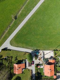 Luftbildaufnahme Luftbildaufnahme - Grundstück in 83727 Schliersee mit 838m² kaufen