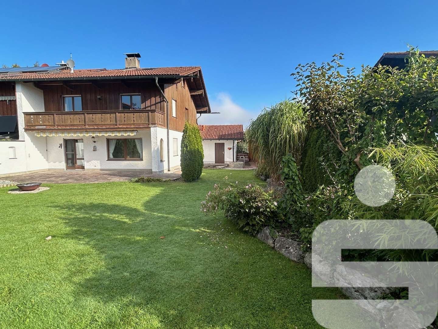 Gartenansicht Gartenansicht - Doppelhaushälfte in 83627 Warngau mit 142m² kaufen