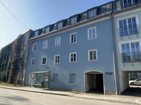 Straßenansicht - Etagenwohnung in 83512 Wasserburg mit 50m² kaufen