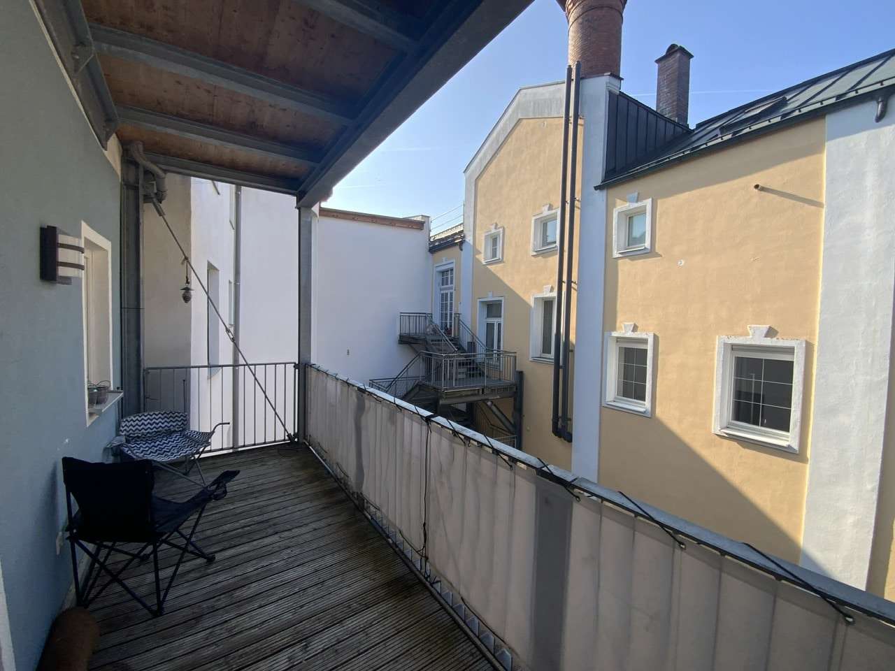 Balkon Ri. Innenhof - Maisonette-Wohnung in 83512 Wasserburg mit 83m² kaufen