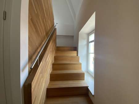 Innentreppe - Maisonette-Wohnung in 83512 Wasserburg mit 83m² kaufen