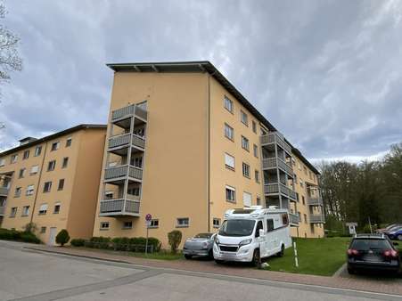 Hausansicht - Etagenwohnung in 83512 Wasserburg mit 72m² kaufen