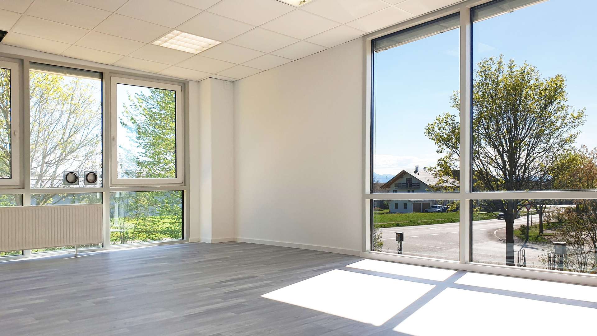 Titelbild - Büro in 83128 Halfing mit 200m² mieten