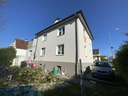 Ansicht von Süden - Mehrfamilienhaus in 83022 Rosenheim mit 220m² kaufen