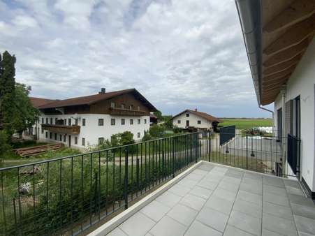 Balkon Balkon - Etagenwohnung in 83549 Eiselfing mit 57m² mieten