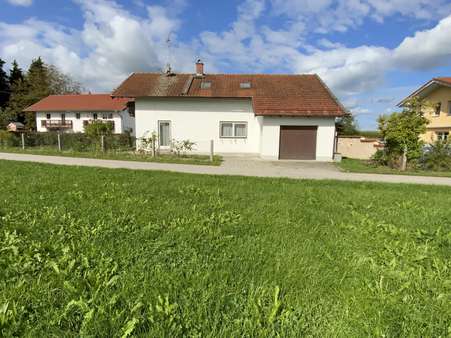 Schöne ruhige Lage - Einfamilienhaus in 83549 Eiselfing mit 125m² kaufen
