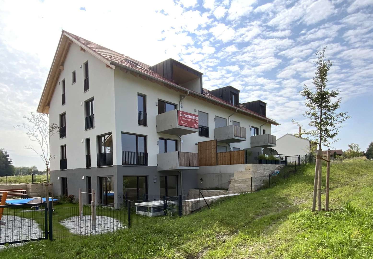 Außenansicht - Etagenwohnung in 85570 Ottenhofen mit 91m² mieten