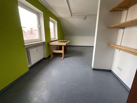 Wohnraum - Etagenwohnung in 86152 Augsburg mit 44m² kaufen