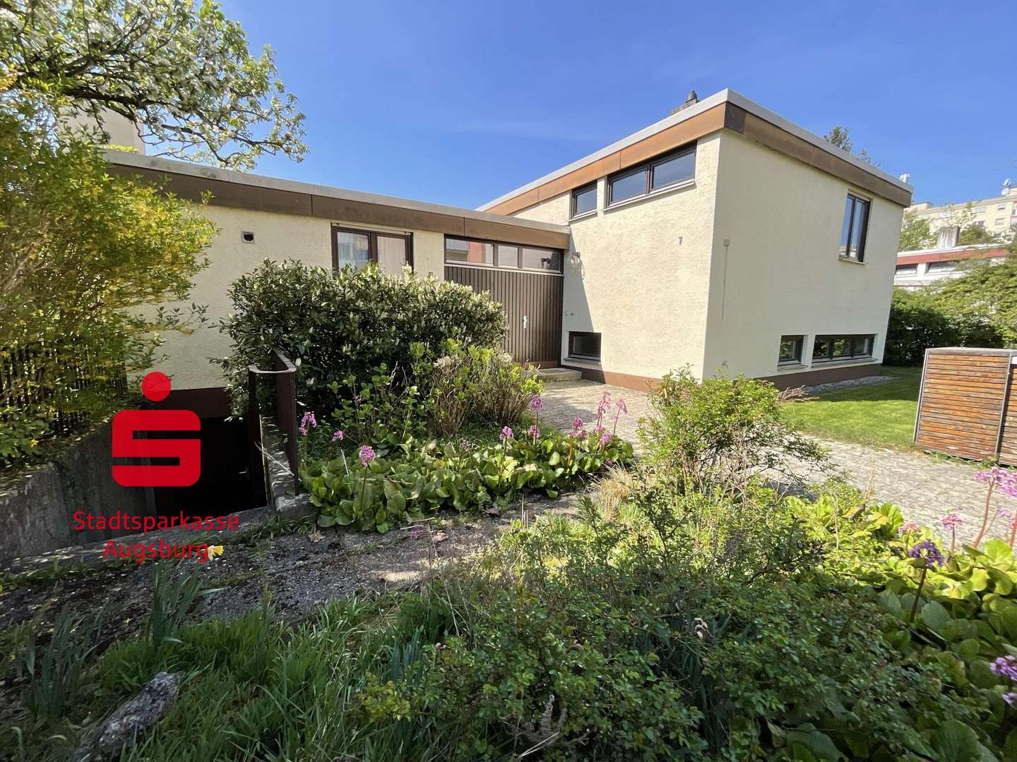 Außenansicht - Bungalow in 86343 Königsbrunn mit 135m² kaufen