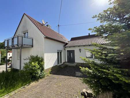 Eingangsbereich - Einfamilienhaus in 86453 Dasing mit 125m² kaufen