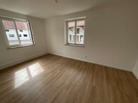 Wohn-/Esszimmer - Erdgeschosswohnung in 86316 Friedberg mit 114m² mieten