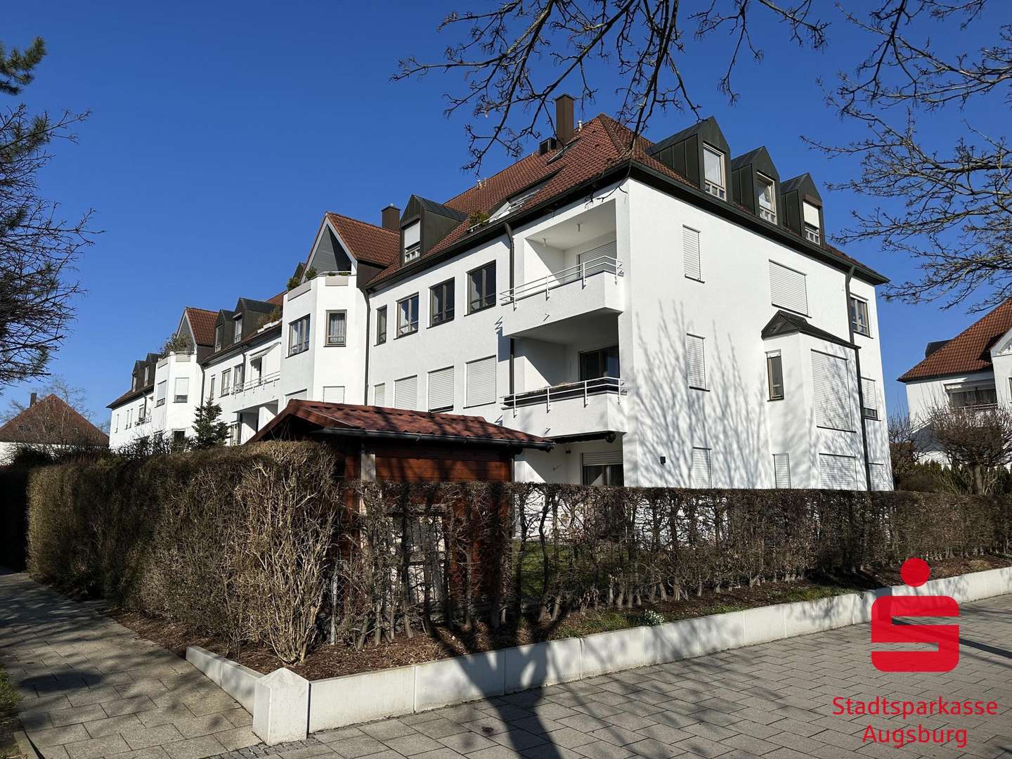 Außenansicht - Dachgeschosswohnung in 86159 Augsburg mit 88m² kaufen