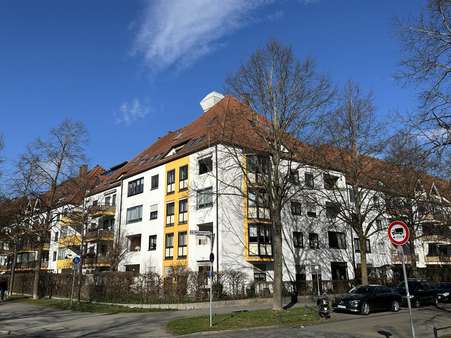 Außenansicht - Maisonette-Wohnung in 86159 Augsburg mit 132m² kaufen