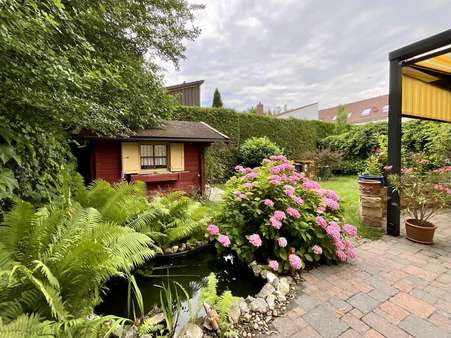 Gartenhäuschen Gartenhäuschen - Doppelhaushälfte in 86161 Augsburg mit 130m² kaufen