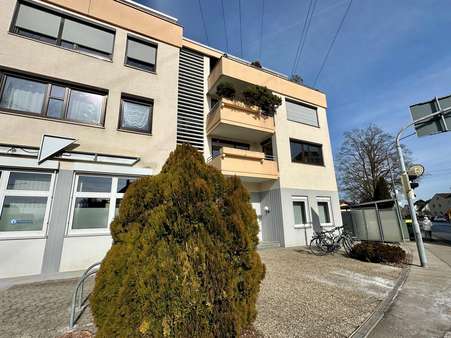 Aussenansicht Aussenansicht - Etagenwohnung in 86391 Stadtbergen mit 64m² kaufen