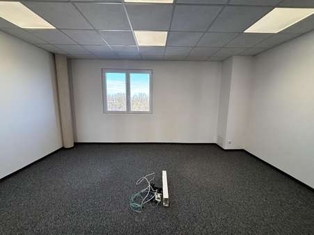 Büro - Büro in 86368 Gersthofen mit 325m² mieten