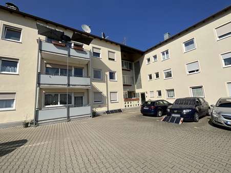 Außenansicht Außenansicht - Erdgeschosswohnung in 86368 Gersthofen mit 76m² kaufen