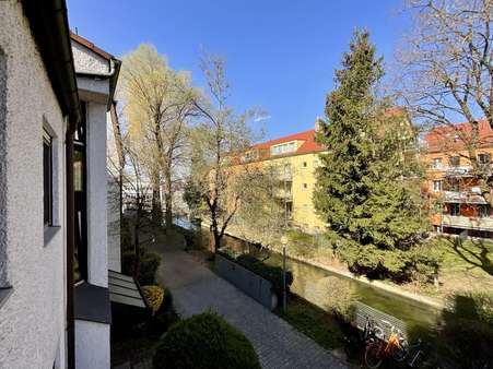 Ausblick - Etagenwohnung in 86153 Augsburg mit 75m² kaufen