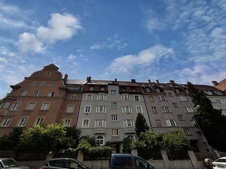 Außenansicht Außenansicht - Etagenwohnung in 86153 Augsburg mit 68m² kaufen