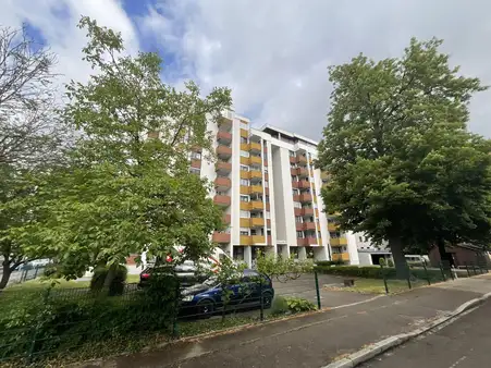 charmante 2-Zimmer-Wohnung über den Dächern von Augsburg