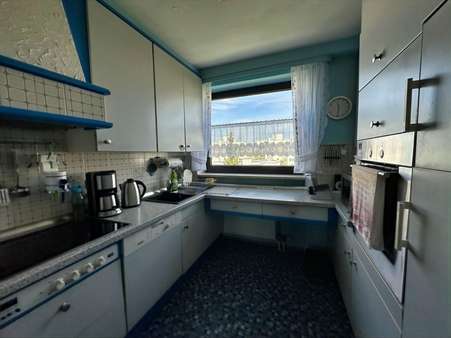 Einbauküche Einbauküche - Etagenwohnung in 86159 Augsburg mit 100m² kaufen
