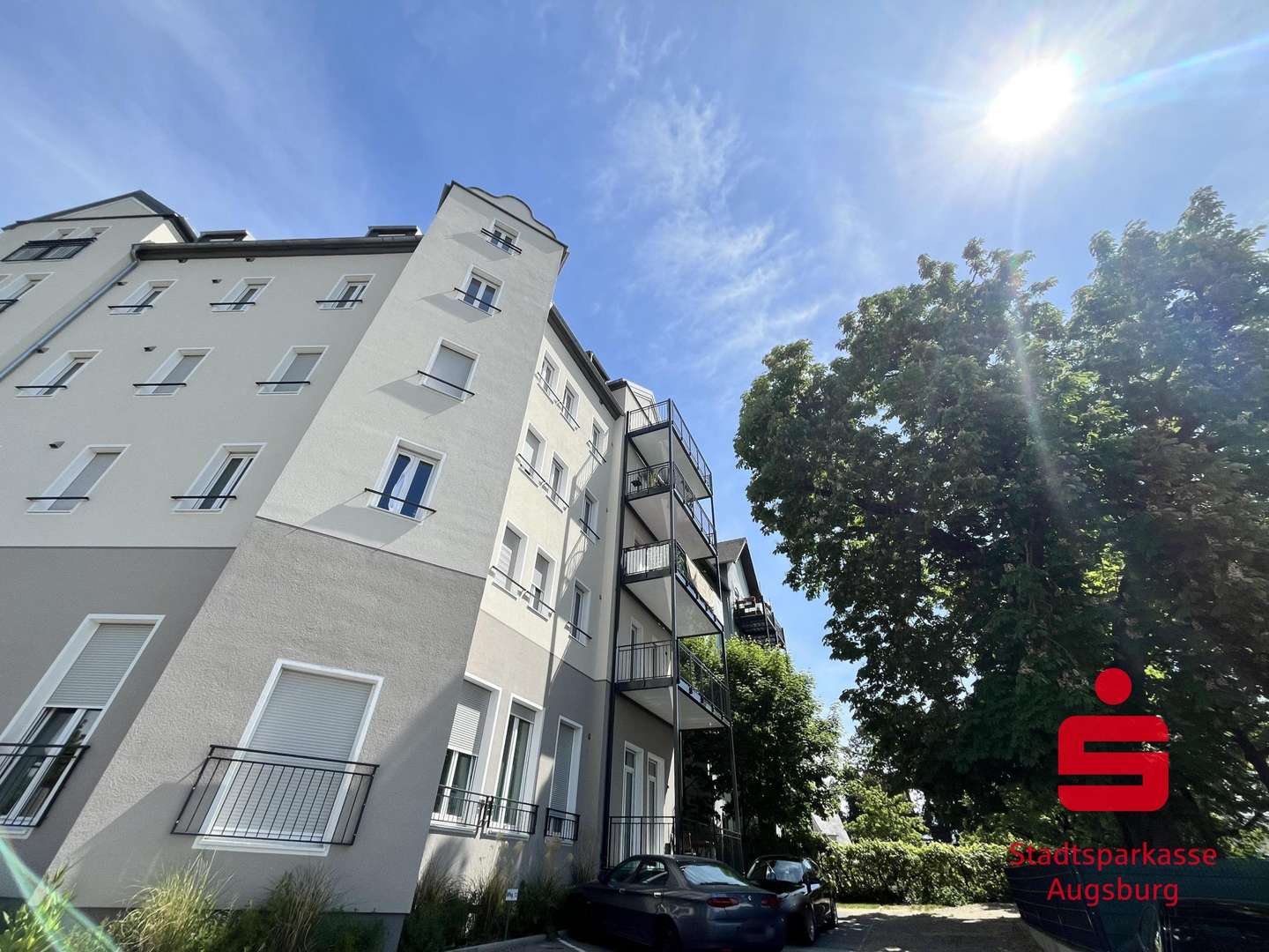 Außenansicht - Erdgeschosswohnung in 86153 Augsburg mit 80m² mieten