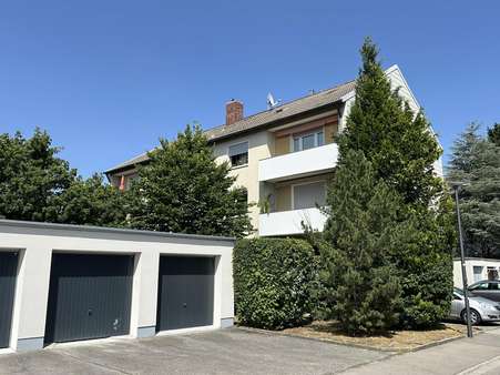 Außenansicht - Etagenwohnung in 86179 Augsburg mit 58m² kaufen