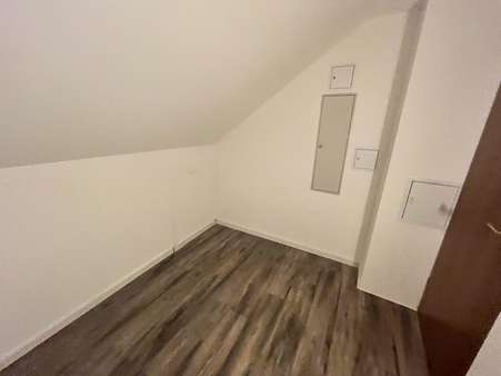 Abstellraum - Dachgeschosswohnung in 86356 Neusäß mit 35m² mieten