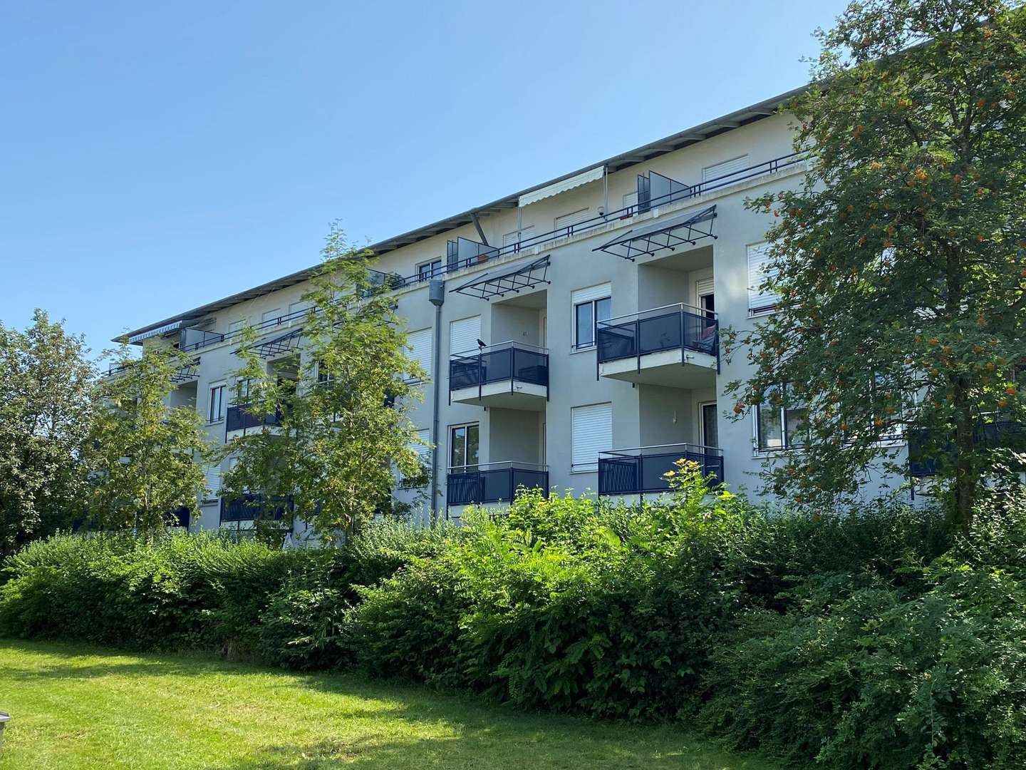 Außenansicht Balkon - Etagenwohnung in 86179 Augsburg mit 77m² mieten