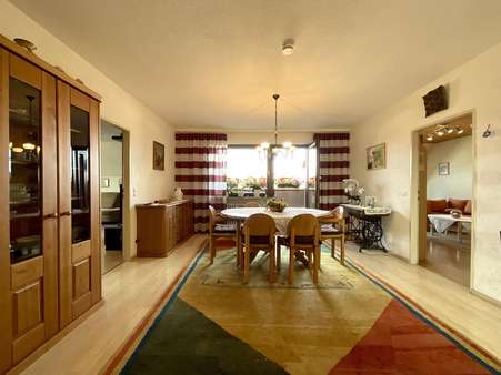 Esszimmer Esszimmer - Dachgeschosswohnung in 86154 Augsburg mit 119m² kaufen
