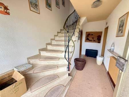 Treppenhaus - Zweifamilienhaus in 86415 Mering mit 172m² kaufen