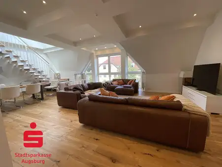 4-Zimmer-Penthouse-Wohnung-Innenstadt