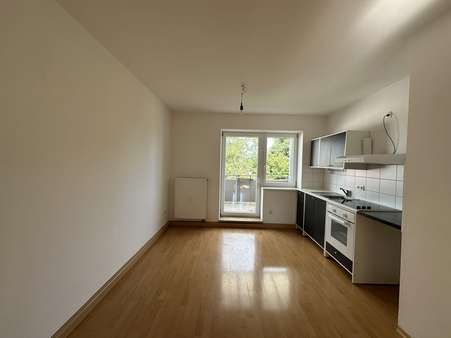 Küche und Essbereich - Etagenwohnung in 86179 Augsburg mit 52m² kaufen