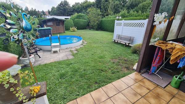 Garten mit Pool Garten mit Pool - Bungalow in 86415 Mering mit 145m² kaufen