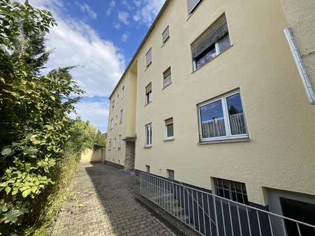 Außenansicht - Etagenwohnung in 86167 Augsburg mit 64m² kaufen