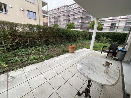 Terrasse - Erdgeschosswohnung in 86150 Augsburg mit 87m² kaufen