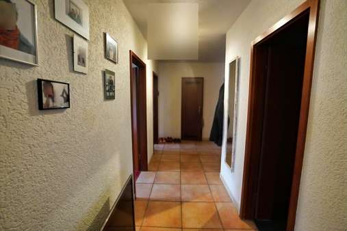 Diele Diele - Etagenwohnung in 86179 Augsburg mit 79m² kaufen