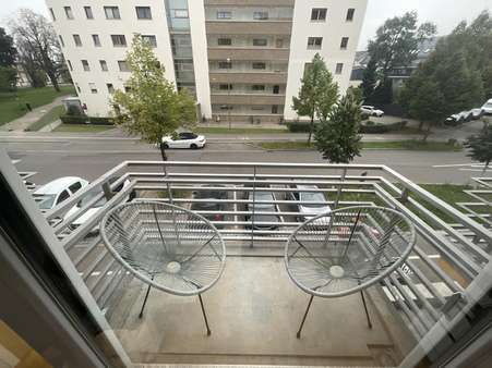 Balkon nach Süden - Appartement in 86153 Augsburg mit 68m² kaufen