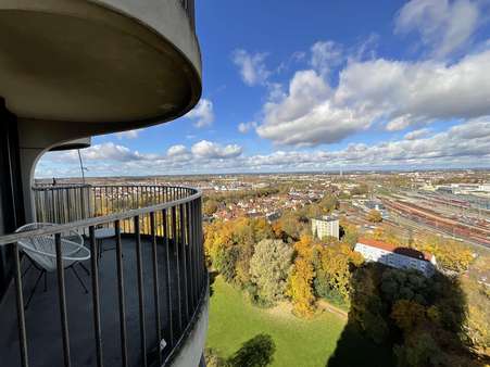 Ausblick nach Westen Ausblick nach Westen - Etagenwohnung in 86159 Augsburg mit 34m² kaufen
