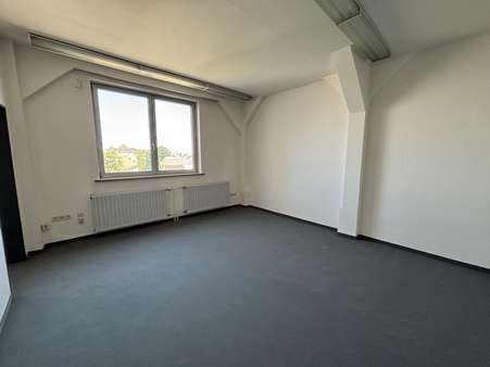 Büroräume - Büro in 86150 Augsburg mit 1000m² mieten