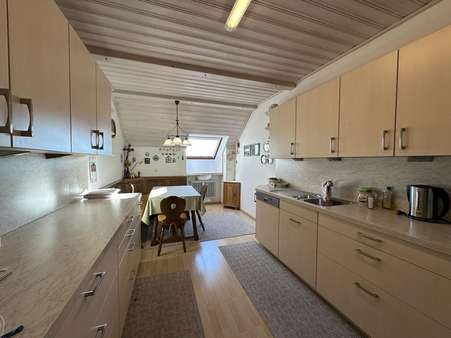 Küche - Dachgeschosswohnung in 86179 Augsburg mit 99m² kaufen