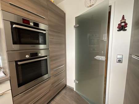 Detailansicht Küche - Etagenwohnung in 86165 Augsburg mit 76m² kaufen