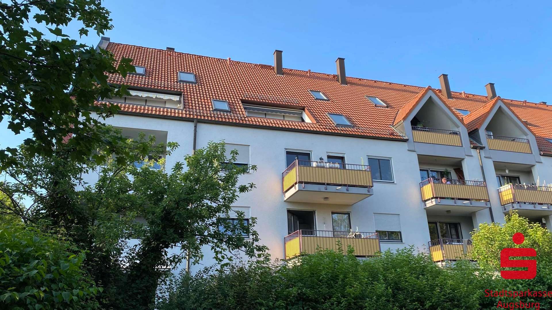 Außenansicht - Maisonette-Wohnung in 86343 Königsbrunn mit 74m² kaufen